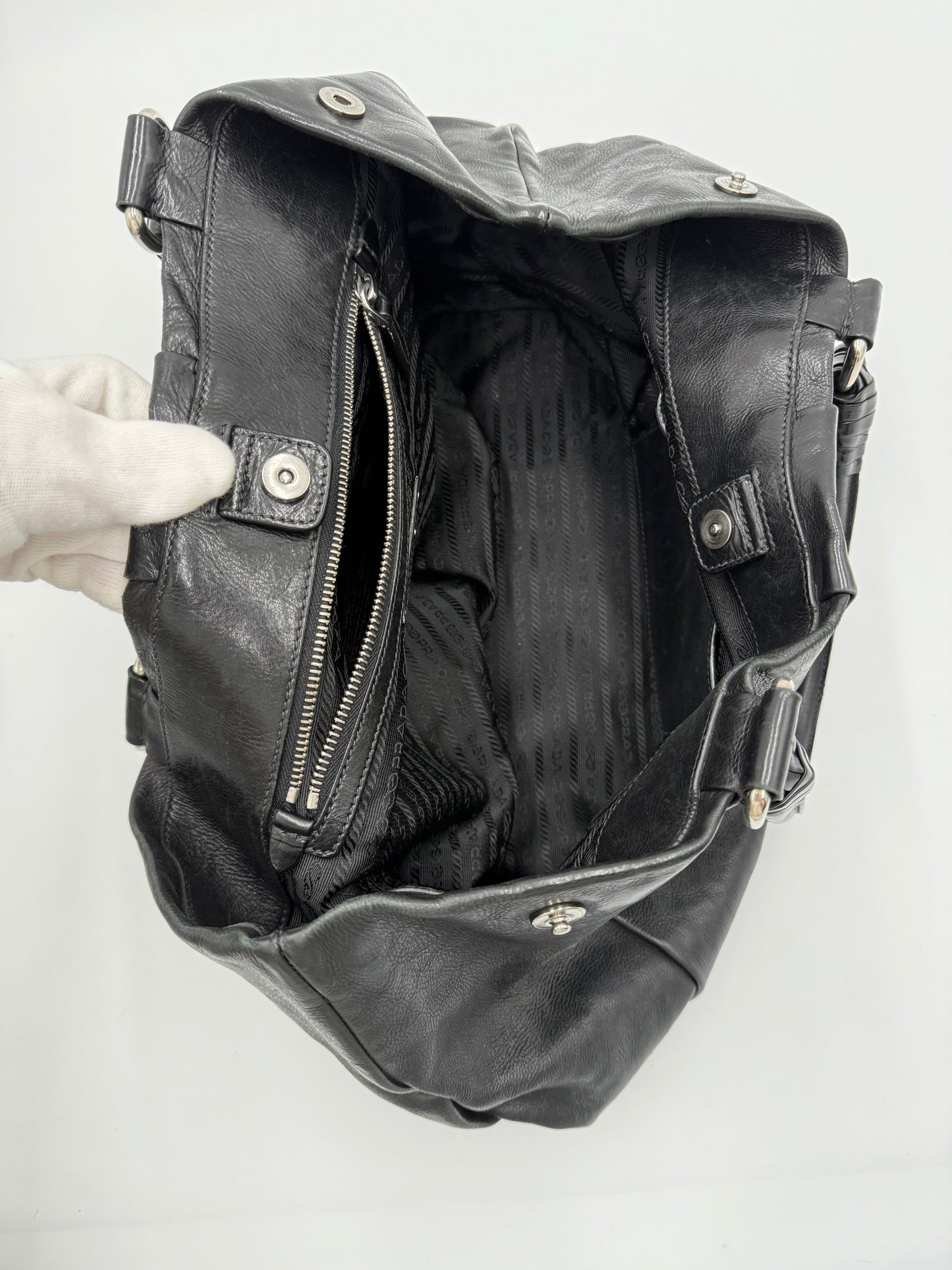 Prada Borsa Hobo Vintage in Pelle Nera - Pally Vintage Closet