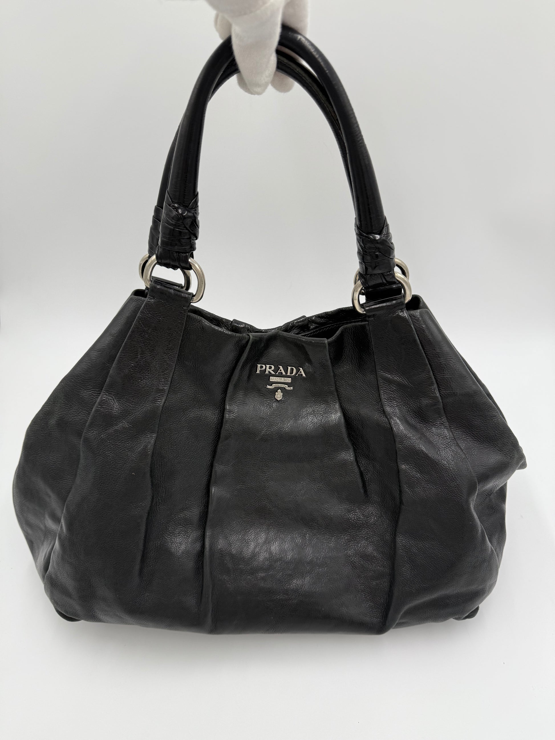 Prada Borsa Hobo Vintage in Pelle Nera - Pally Vintage Closet