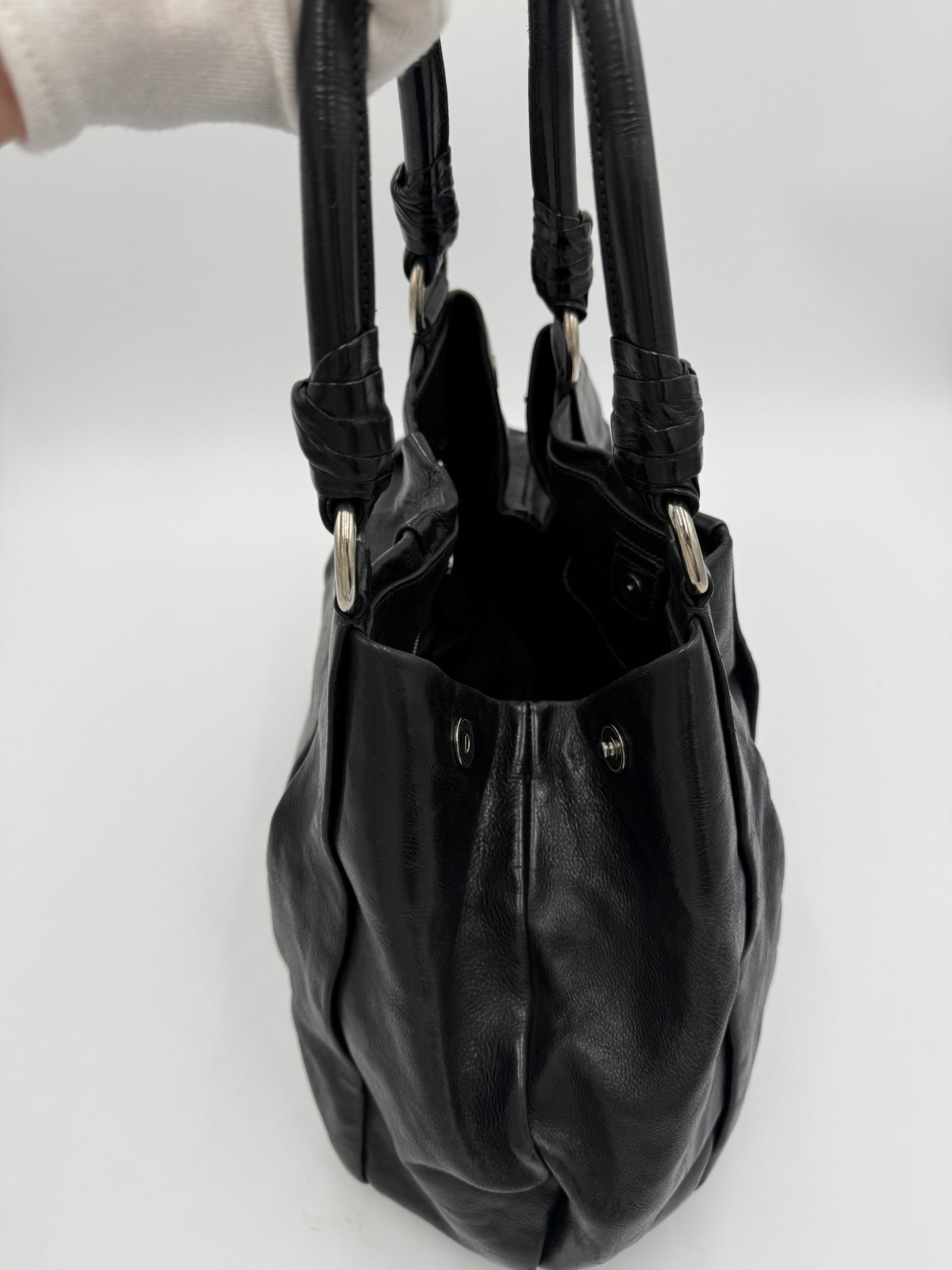 Prada Borsa Hobo Vintage in Pelle Nera - Pally Vintage Closet