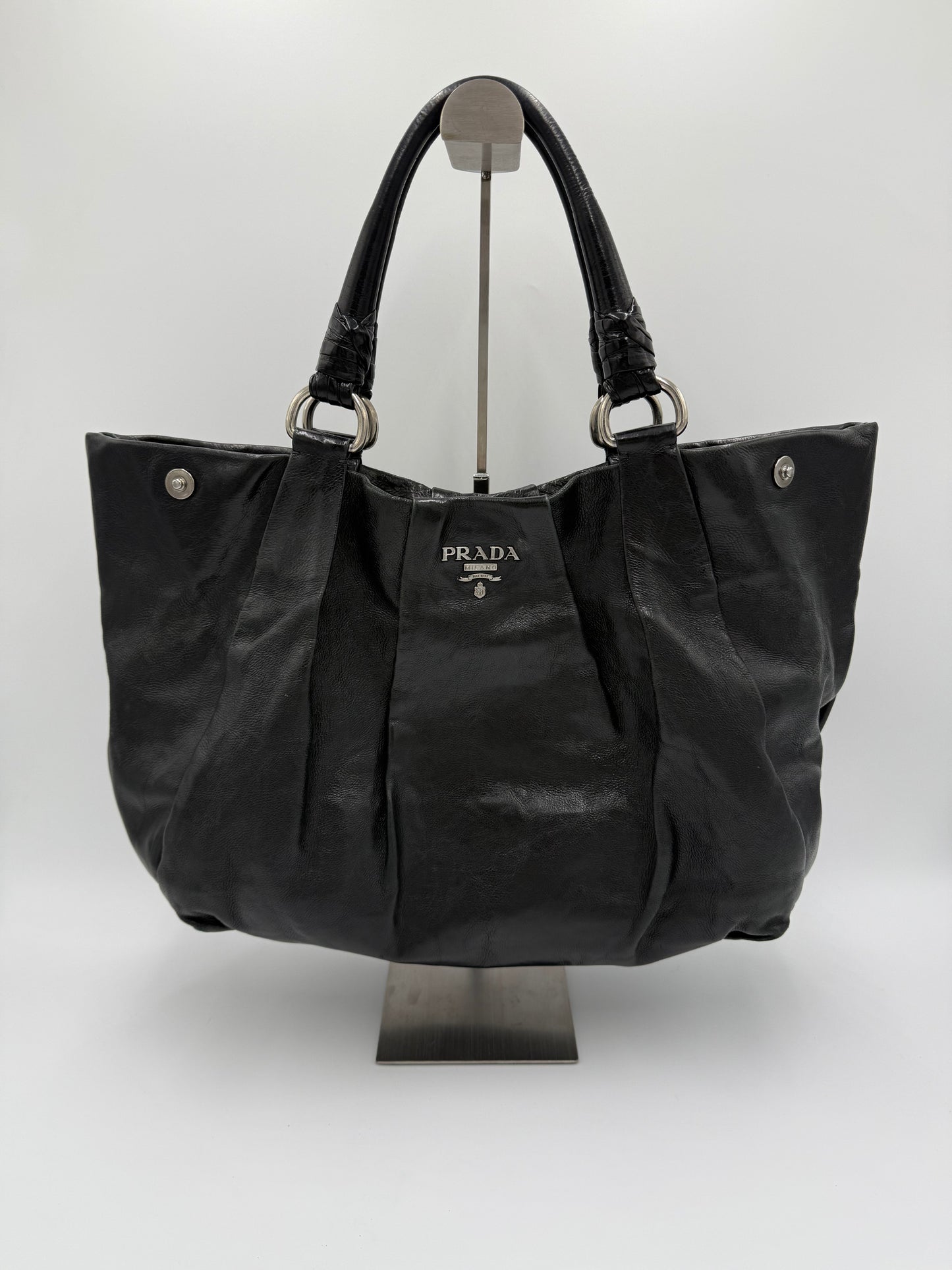 Prada Borsa Hobo Vintage in Pelle Nera - Pally Vintage Closet