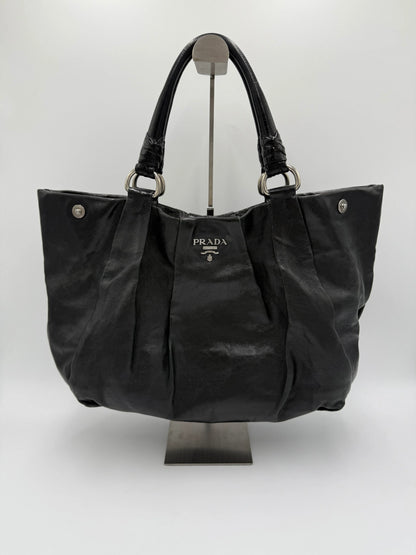 Prada-Borsa-Hobo-Vintage-in-Pelle-Nera-68355634233668 - Pally Vintage Closet