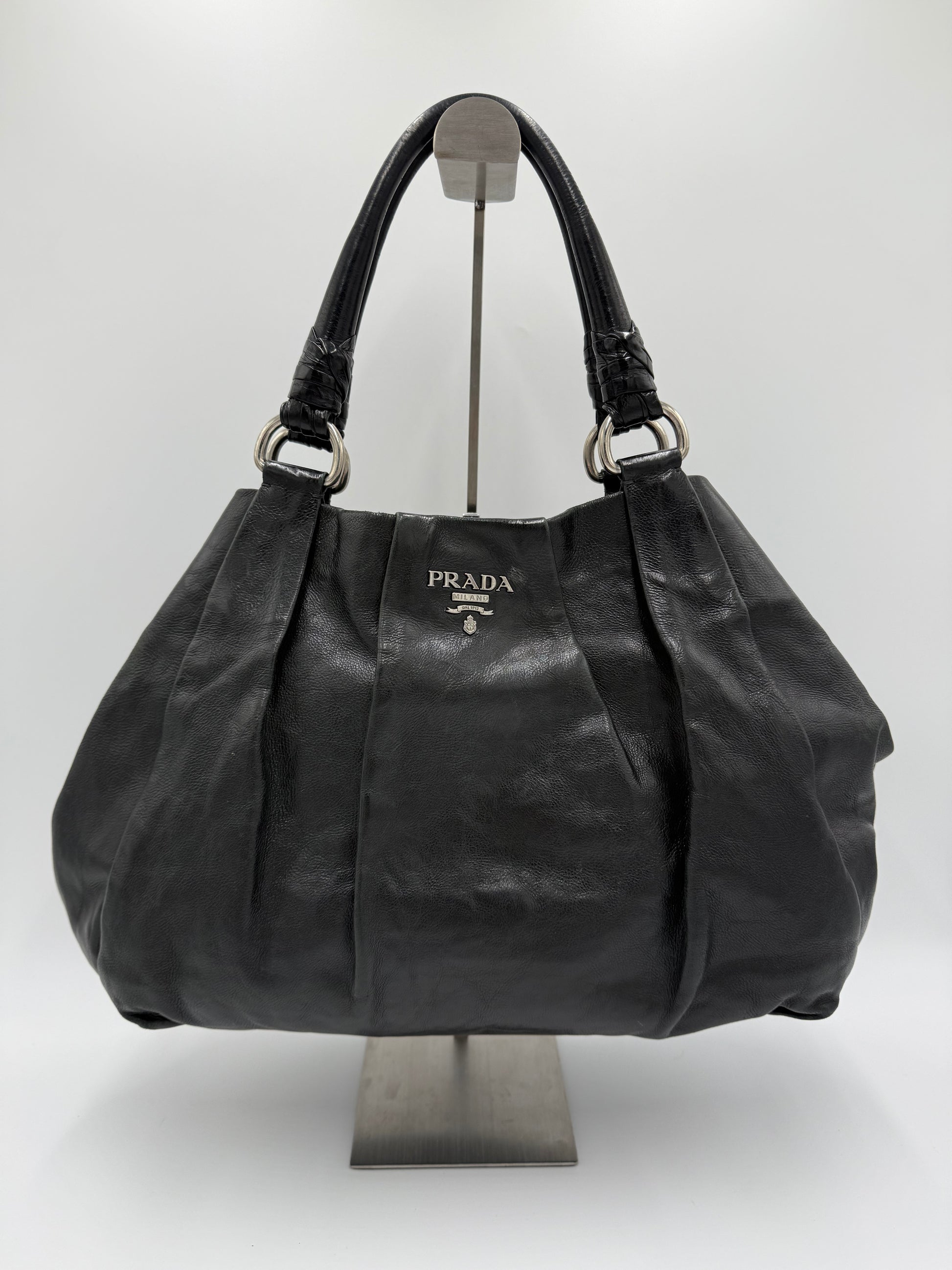 Prada Borsa Hobo Vintage in Pelle Nera - Pally Vintage Closet
