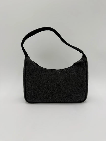Prada-Borsa-Hobo-in-Lana-Tweed-Grigio-Antracite-70135129932100 - Pally Vintage Closet