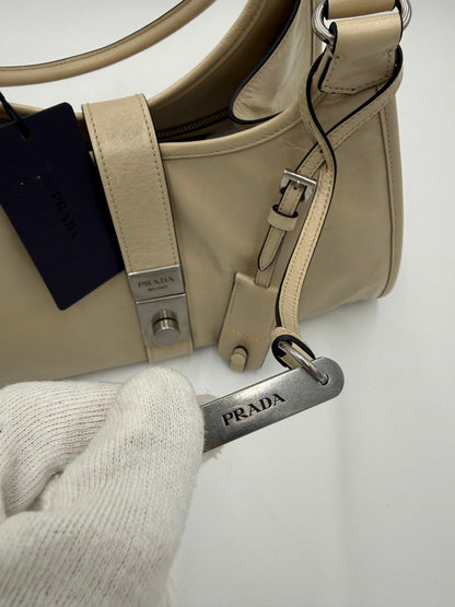 Prada-Borsa-Tote-a-Spalla-in-Pelle-Soft-Lux-Media-Travertino-70377582297412 - Pally Vintage Closet