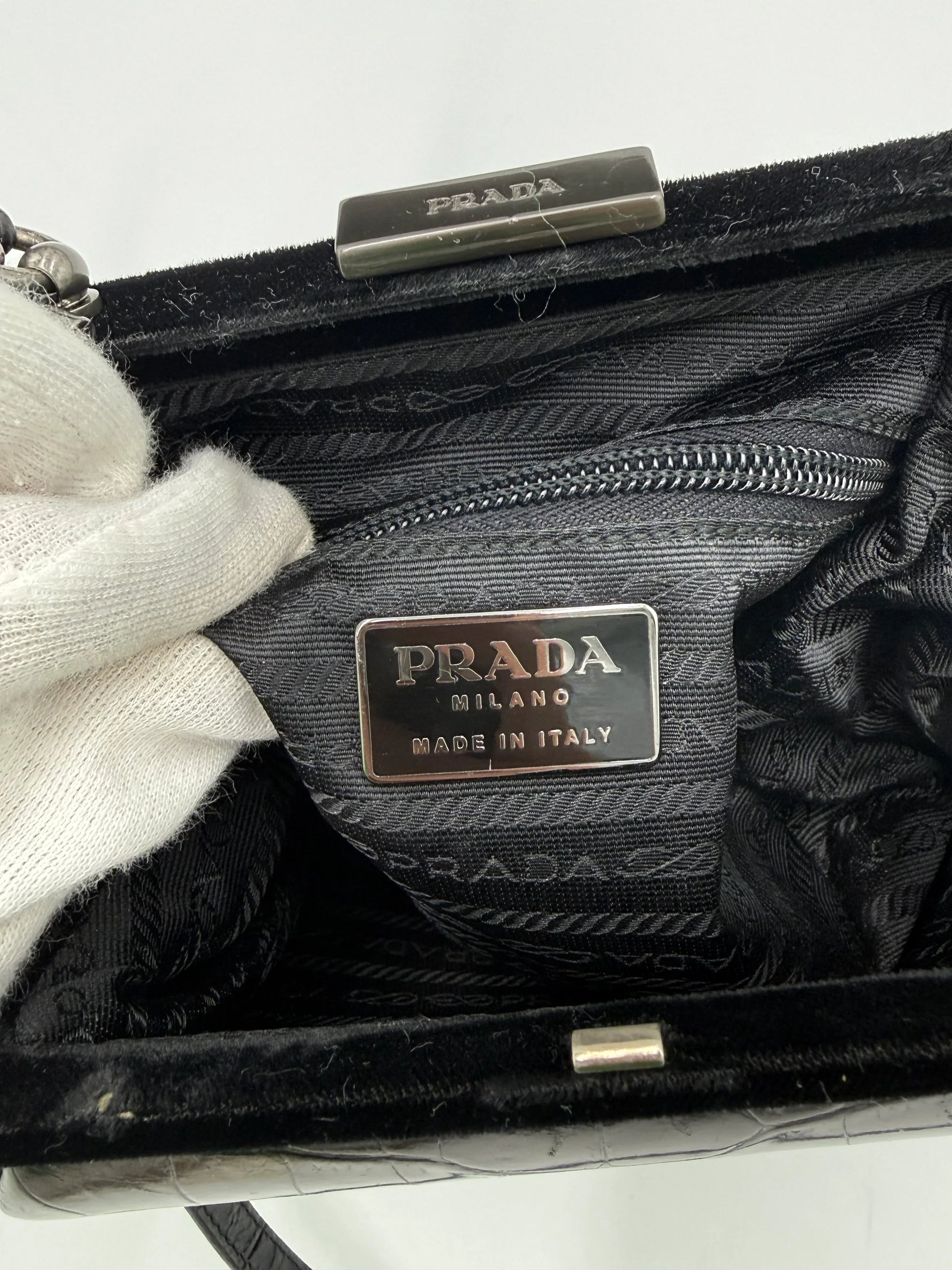 Prada-Borsa-Vintage-in-Pelle-Goffrata-Coccodrillo-Nera-70135140385092 - Pally Vintage Closet