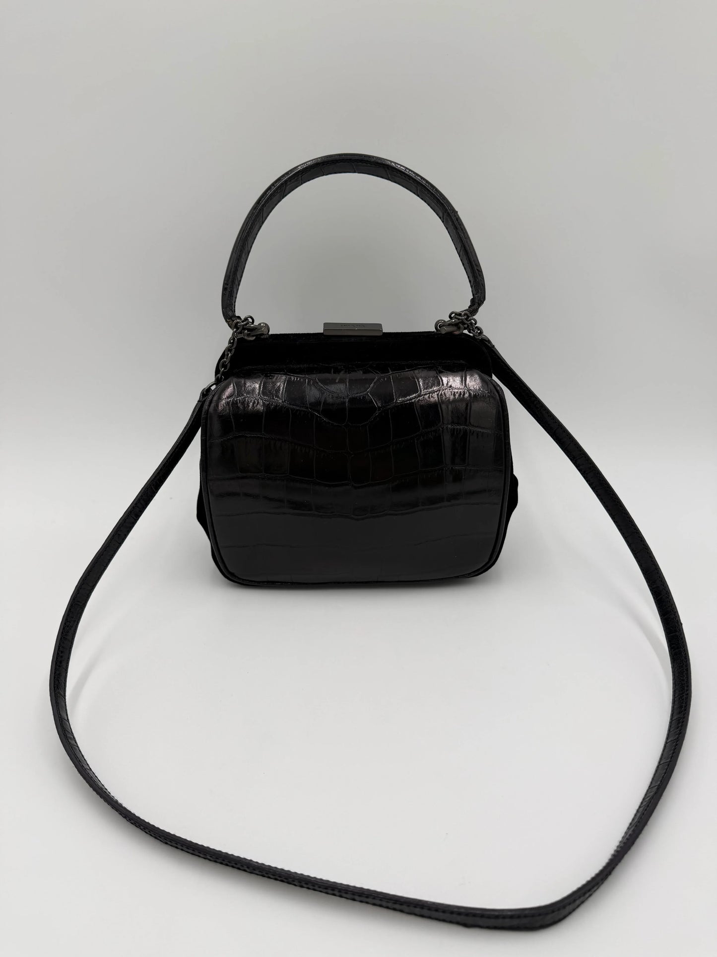 Prada-Borsa-Vintage-in-Pelle-Goffrata-Coccodrillo-Nera-70135140843844 - Pally Vintage Closet