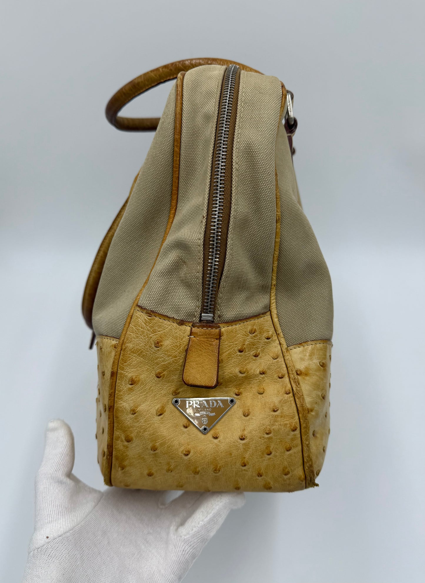 Prada Borsa Vintage in Tela e Pelle di Struzzo Beige - Pally Vintage Closet