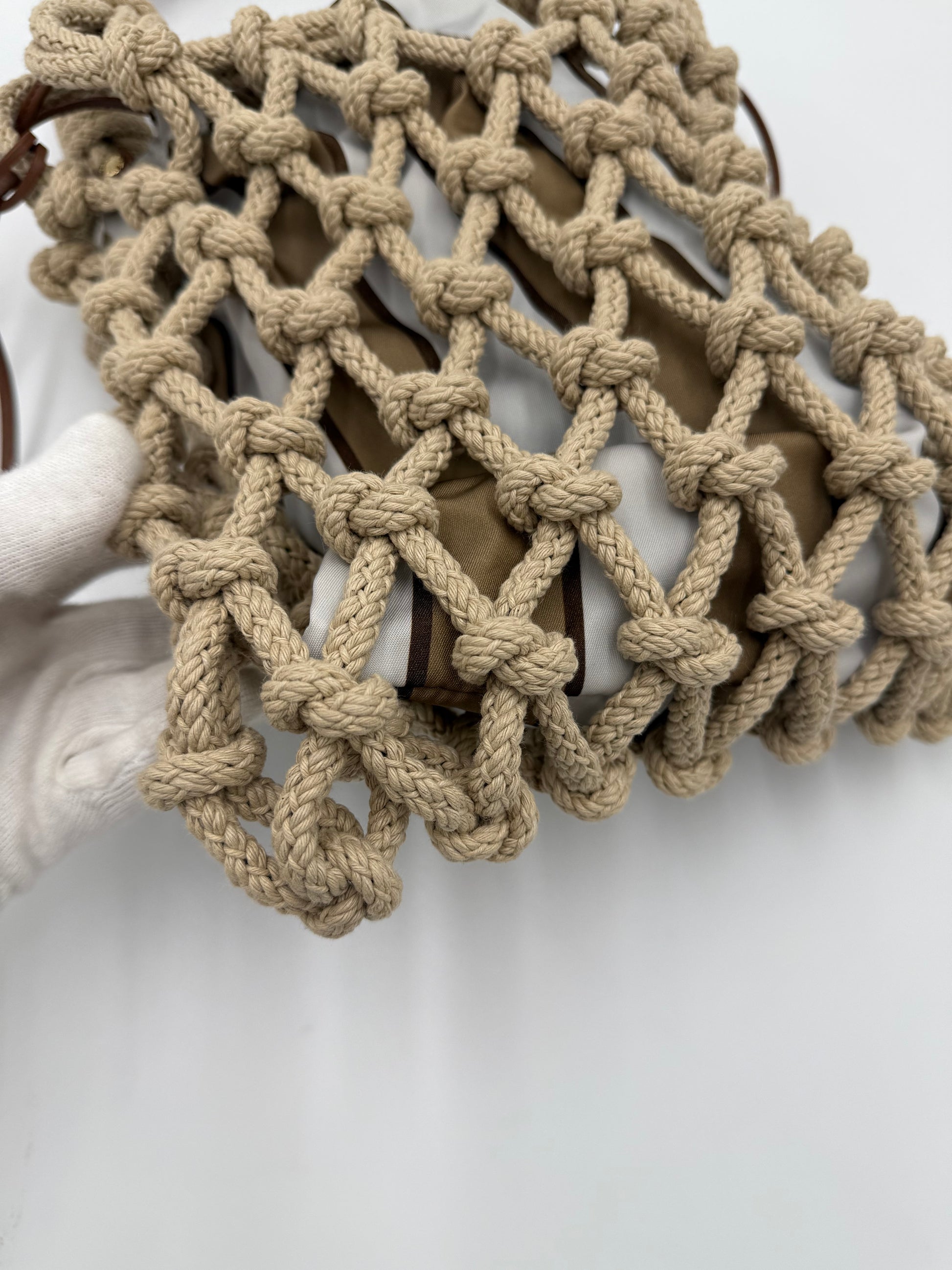 Prada Borsa a Secchiello Noué in Corda e Tessuto Re-Nylon Beige - Pally Vintage Closet