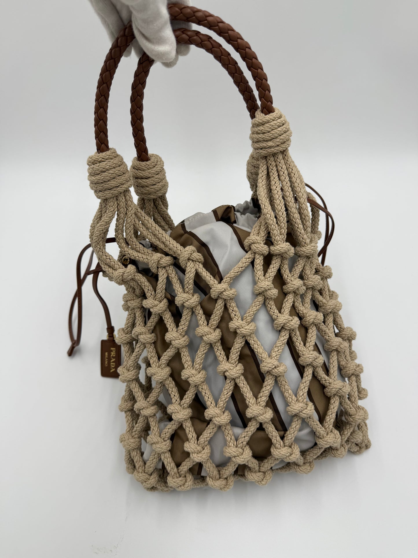 Prada Borsa a Secchiello Noué in Corda e Tessuto Re-Nylon Beige - Pally Vintage Closet