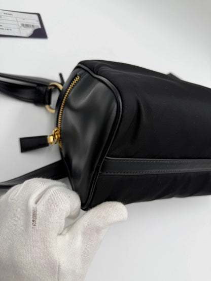 Prada-Borsa-a-Spalla-Re-Nylon-e-Pelle-Nera-70137344196932 - Pally Vintage Closet