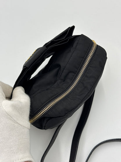 Prada Borsa a Tracolla Vintage Fiocco Mini in Nylon Nero