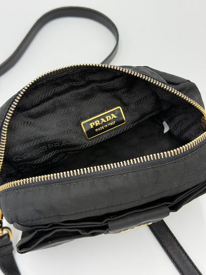 Prada Borsa a Tracolla Vintage Fiocco Mini in Nylon Nero