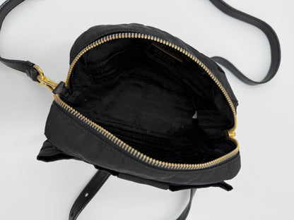 Prada Borsa a Tracolla Vintage Fiocco Mini in Nylon Nero - Pally Vintage Closet