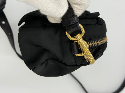 Prada Borsa a Tracolla Vintage Fiocco Mini in Nylon Nero - Pally Vintage Closet
