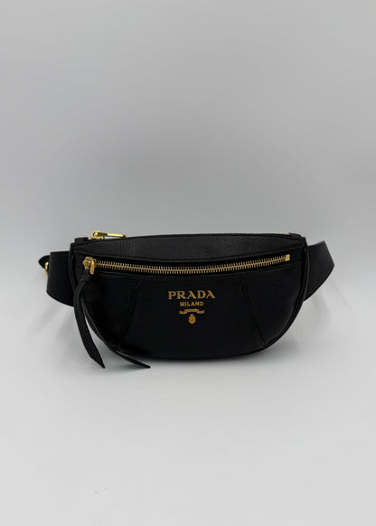 Prada Marsupio in Pelle Martellata Nera con Hardware Dorato