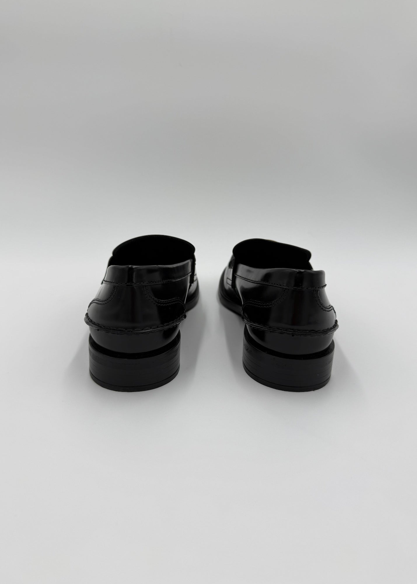 Prada Mocassini in Pelle Spazzolata Neri