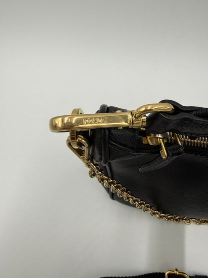 Prada Re-Edition 2005 Borsa a Tracolla in Pelle Saffiano Nera - Pally Vintage Closet