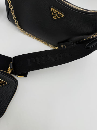 Prada Re-Edition 2005 Borsa a Tracolla in Pelle Saffiano Nera - Pally Vintage Closet