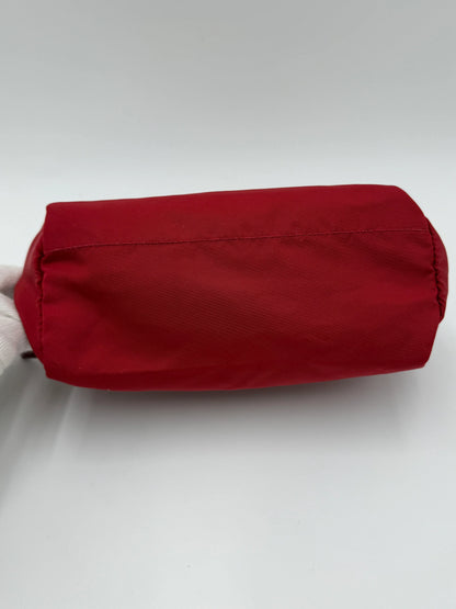 Prada-Trousse-in-Nylon-Rosso-Cherry-70265930219844 - Pally Vintage Closet