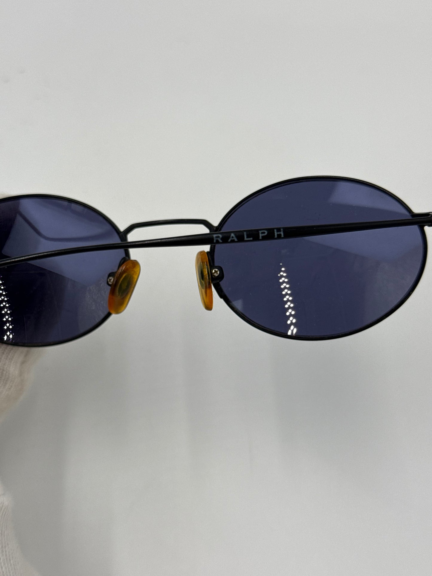 Ralph Lauren Occhiali da Sole Vintage Modello Ovale Minimal in Metallo Nero - Pally Vintage Closet