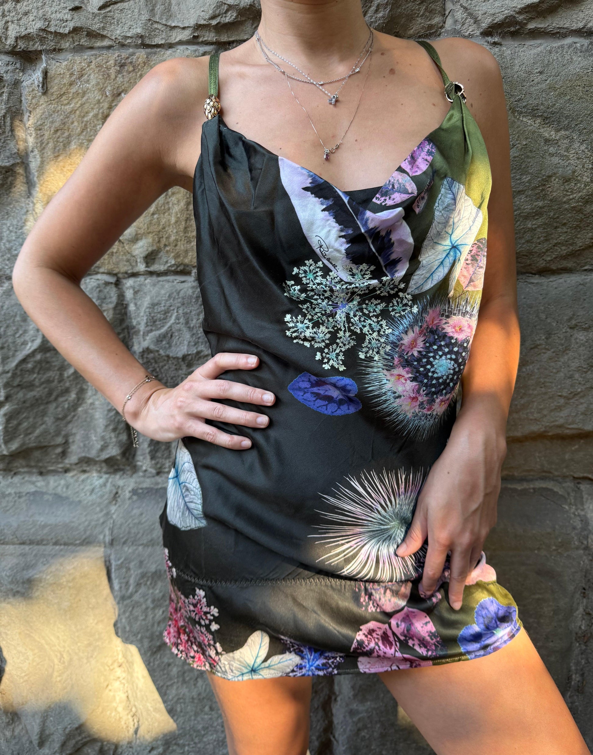 Roberto Cavalli Abito Mini Vintage in Pura Seta Stampa Botanica Verde - Pally Vintage Closet