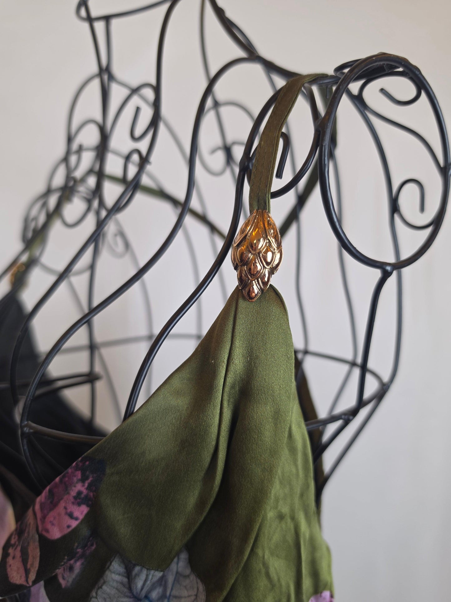 Roberto Cavalli Abito Mini Vintage in Pura Seta Stampa Botanica Verde - Pally Vintage Closet