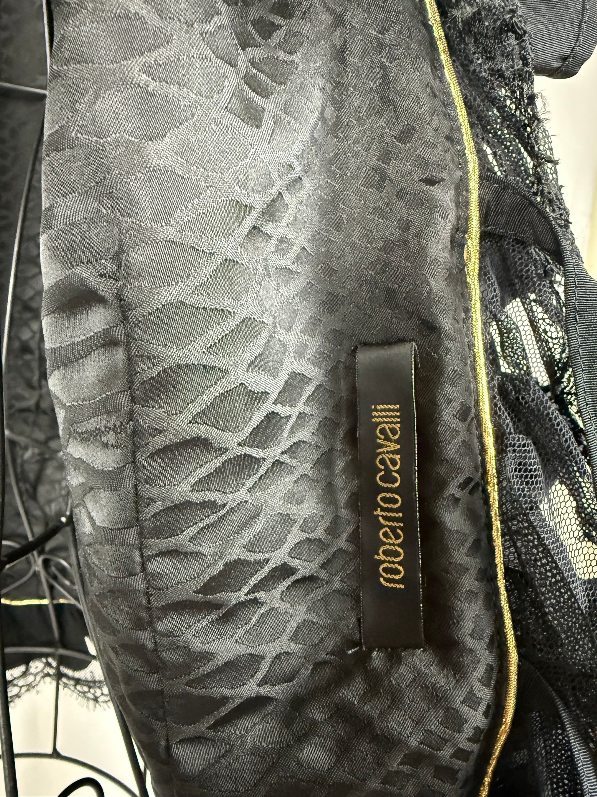 Roberto Cavalli Giacca Vintage Seta e Pizzo con Dettaglio Ruffle Nera - Pally Vintage Closet