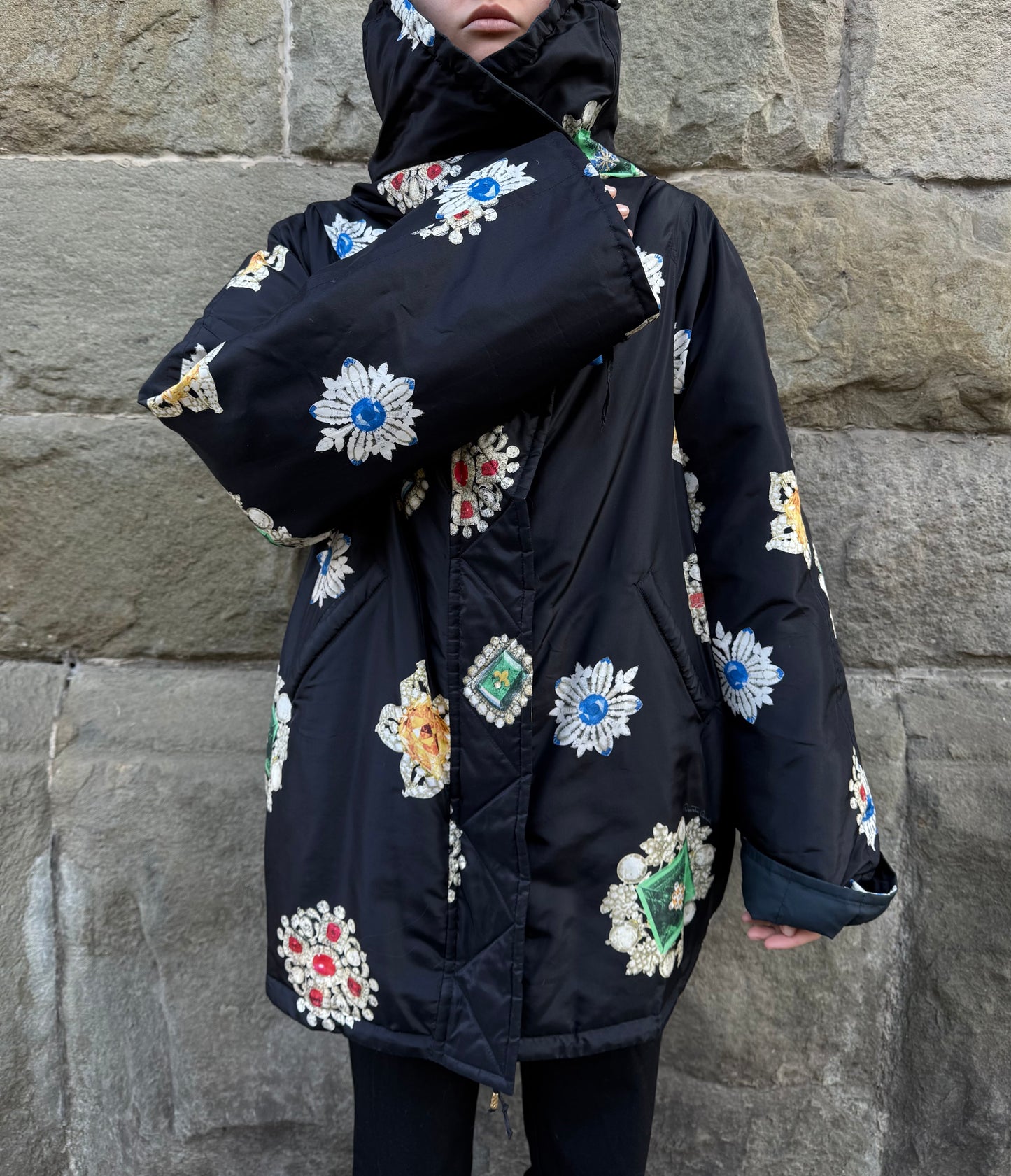 Roberto Cavalli Piumino Oversize in Seta Jewel Print Nero - Pally Vintage Closet