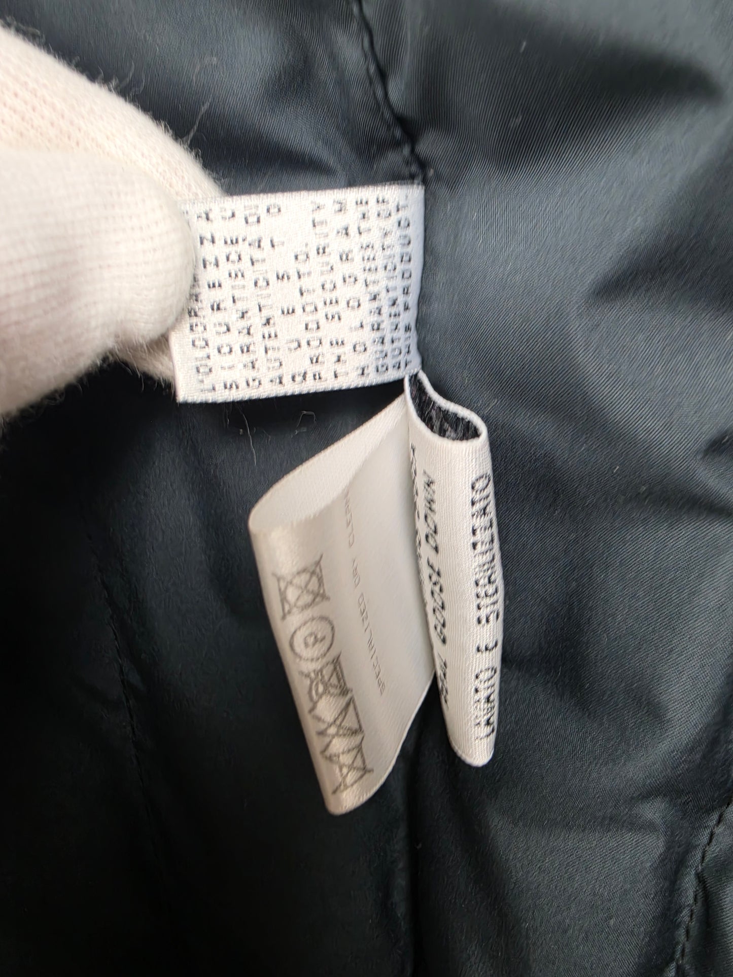 Roberto Cavalli Piumino Oversize in Seta Jewel Print Nero - Pally Vintage Closet