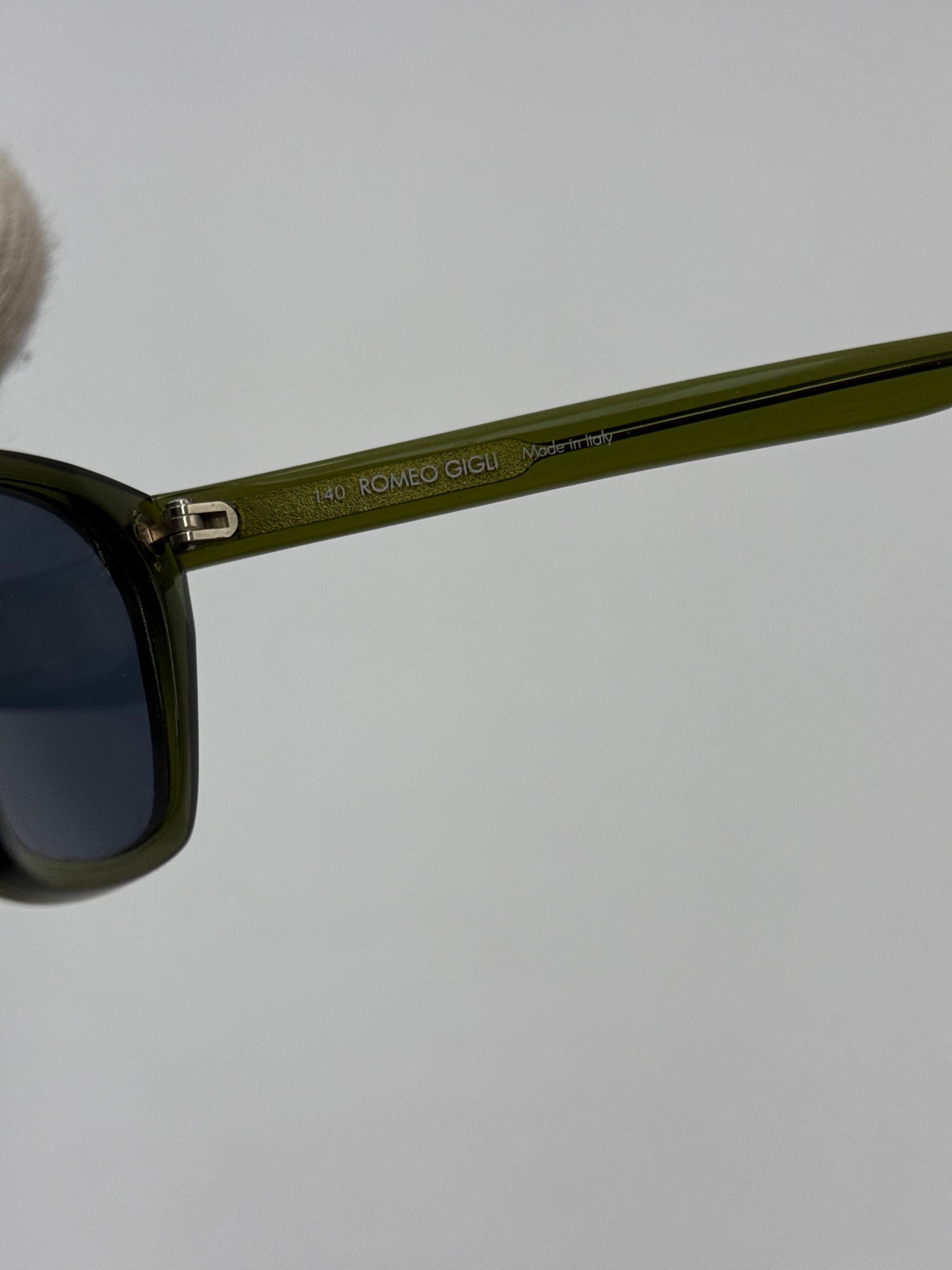 Romeo Gigli Occhiali da Sole Vintage Mod. RG 46/S Col. 083P Verde - Pally Vintage Closet