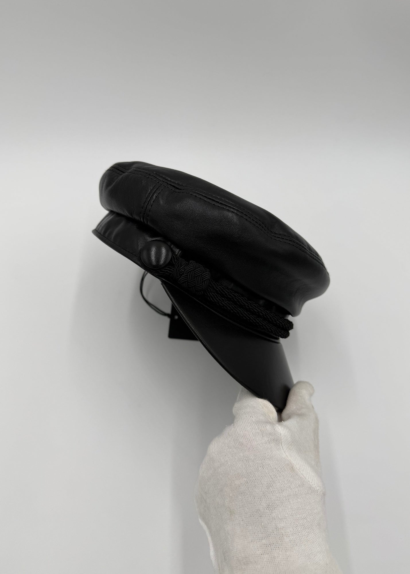 Saint Laurent Basco Baker Boy in Pelle Nero