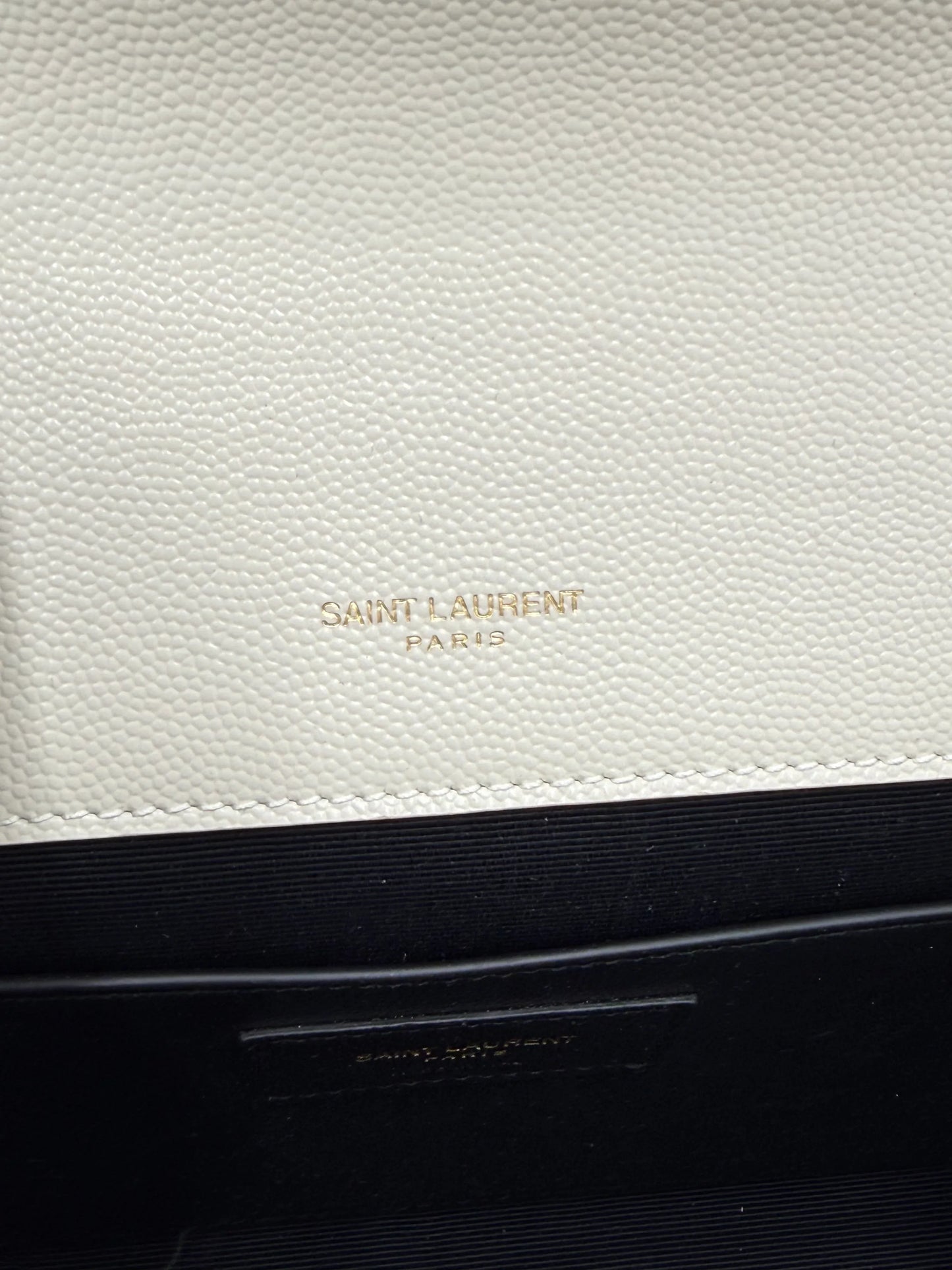 Saint-Laurent-Borsa-Kate-Medium-con-Nappa-Pelle-Grain-de-Poudre-Avorio-70265907970372 - Pally Vintage Closet