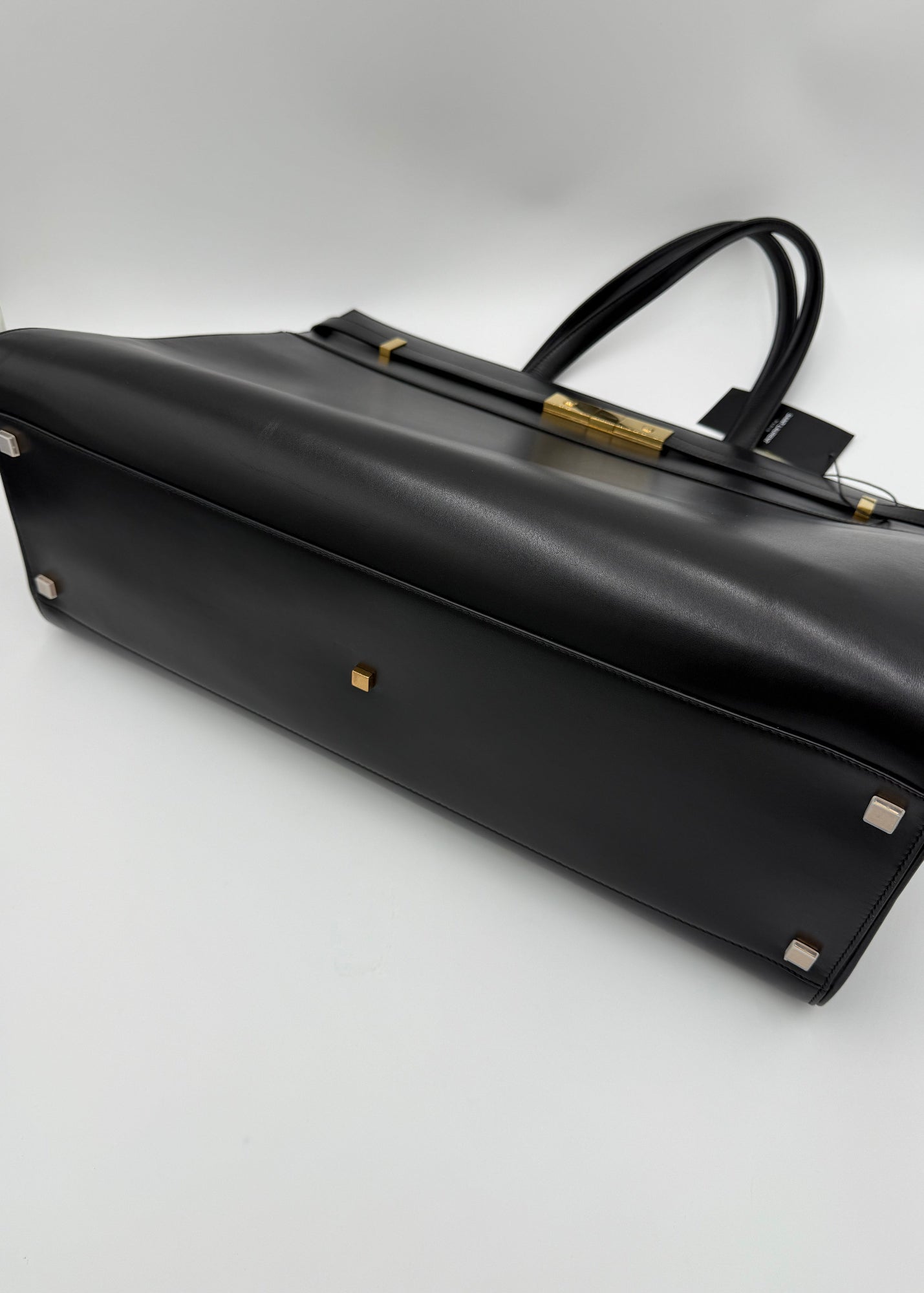 Saint Laurent Borsa Manhattan Tote in Pelle Liscia Nera