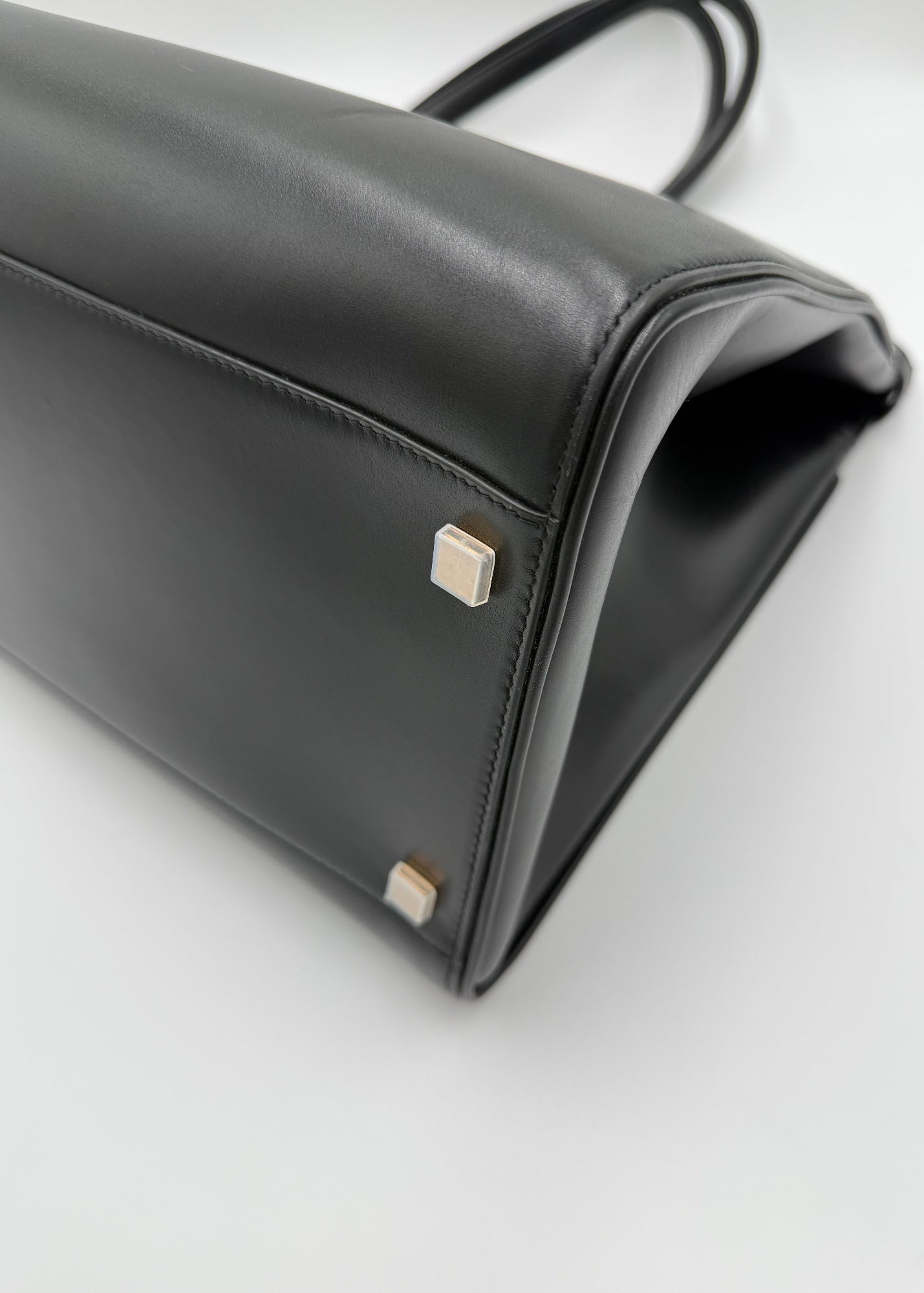 Saint Laurent Borsa Manhattan Tote in Pelle Liscia Nera