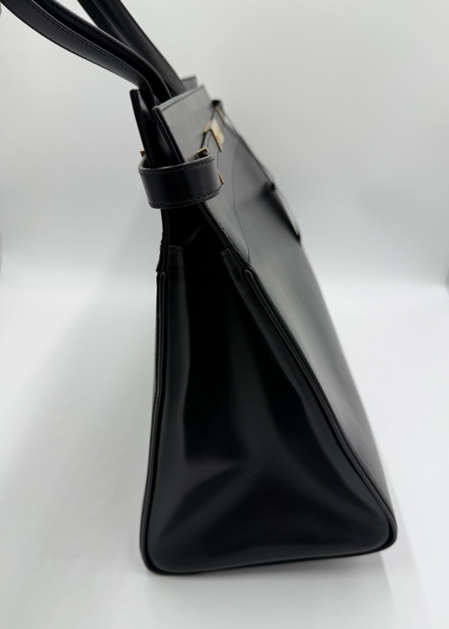 Saint Laurent Borsa Manhattan Tote in Pelle Liscia Nera