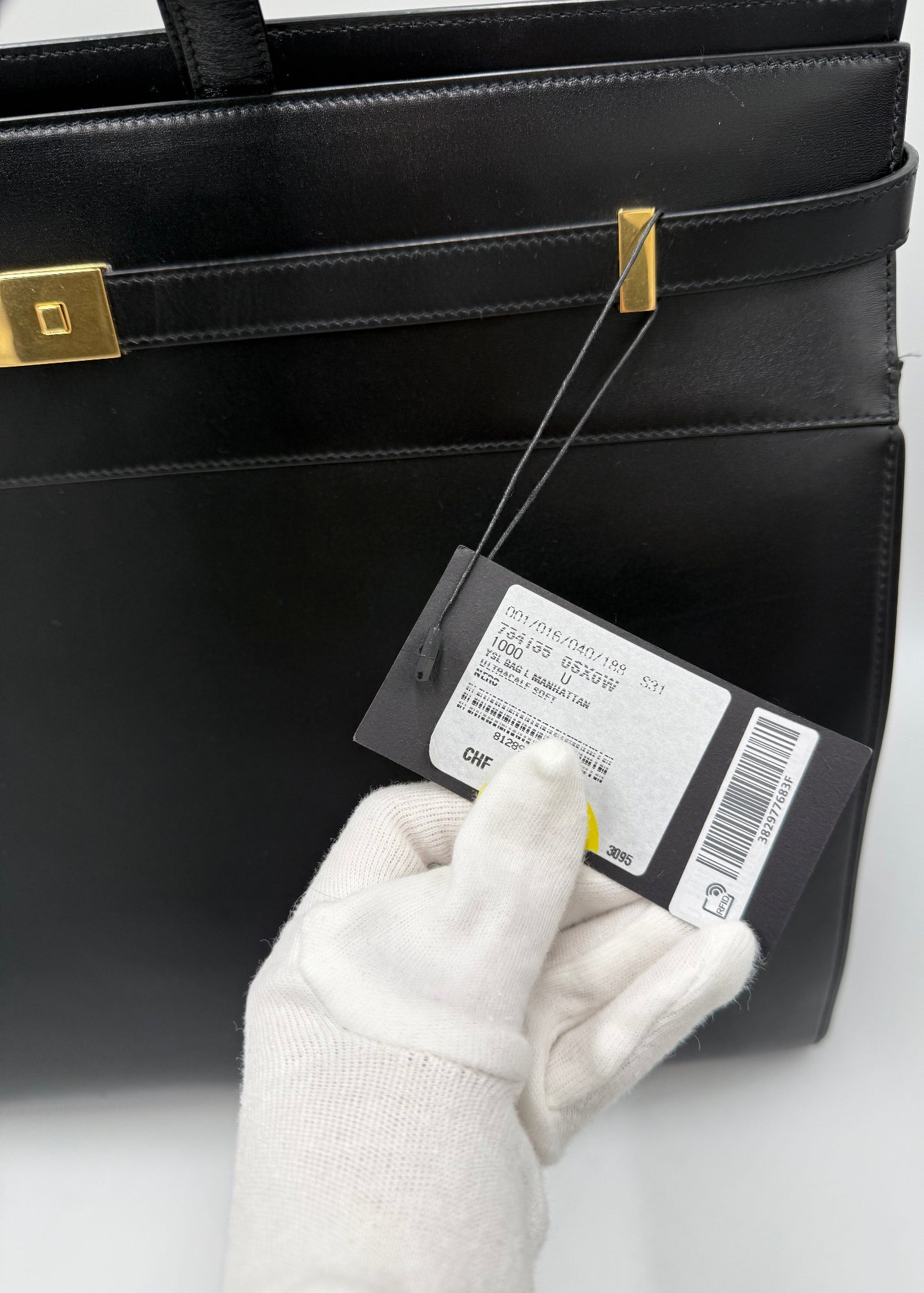 Saint Laurent Borsa Manhattan Tote in Pelle Liscia Nera