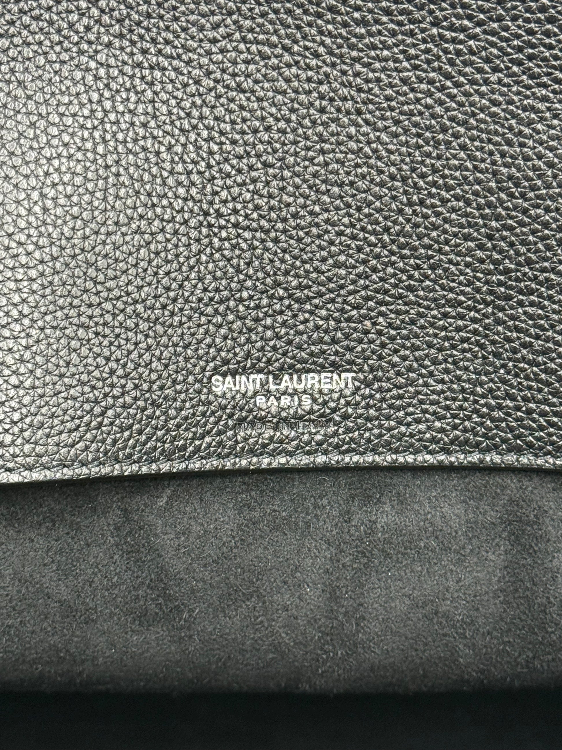 Saint Laurent Borsa Sac de Jour Large in Pelle Martellata Nera - Pally Vintage Closet