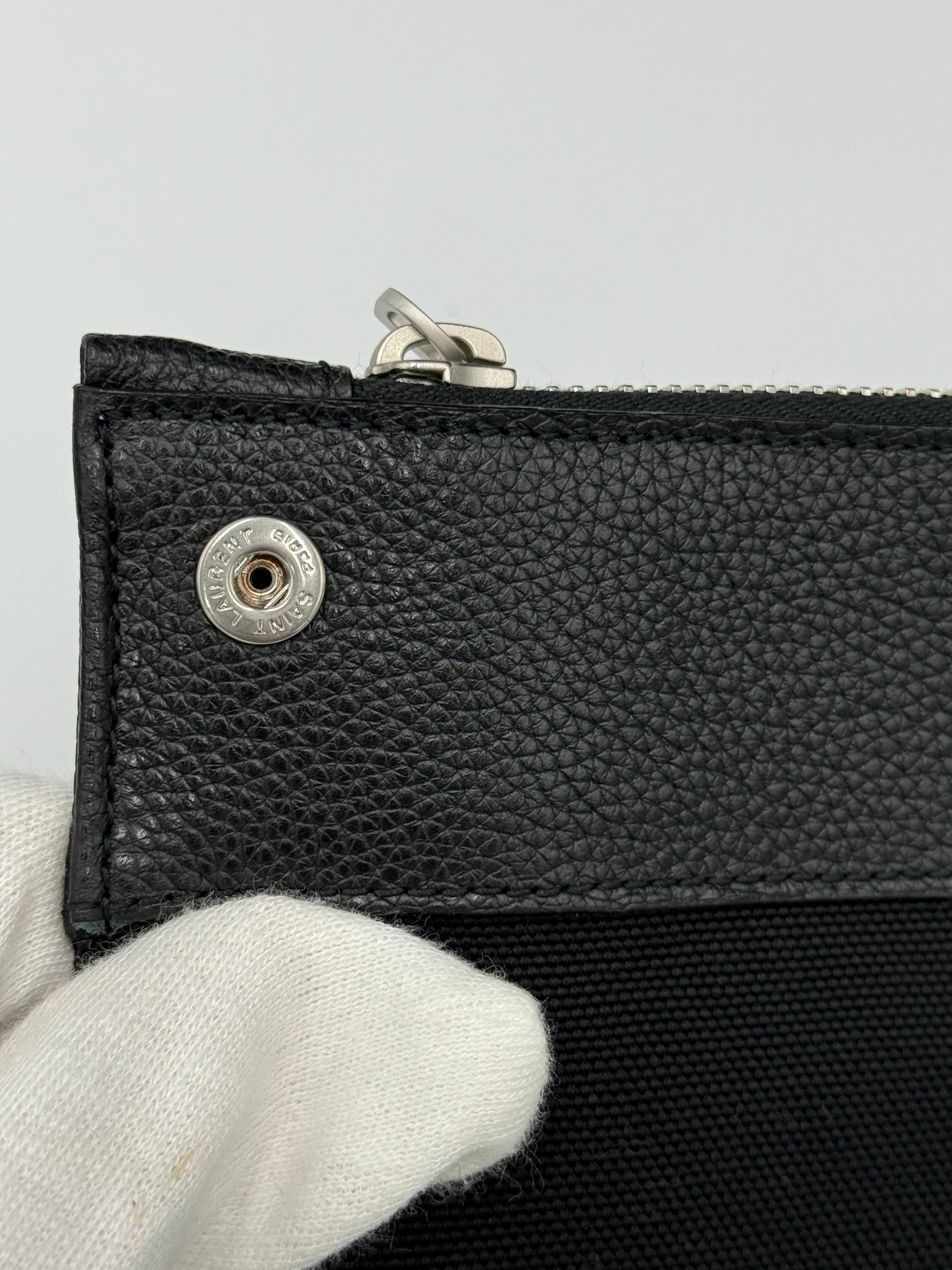 Saint Laurent Borsa Sac de Jour Large in Pelle Martellata Nera - Pally Vintage Closet