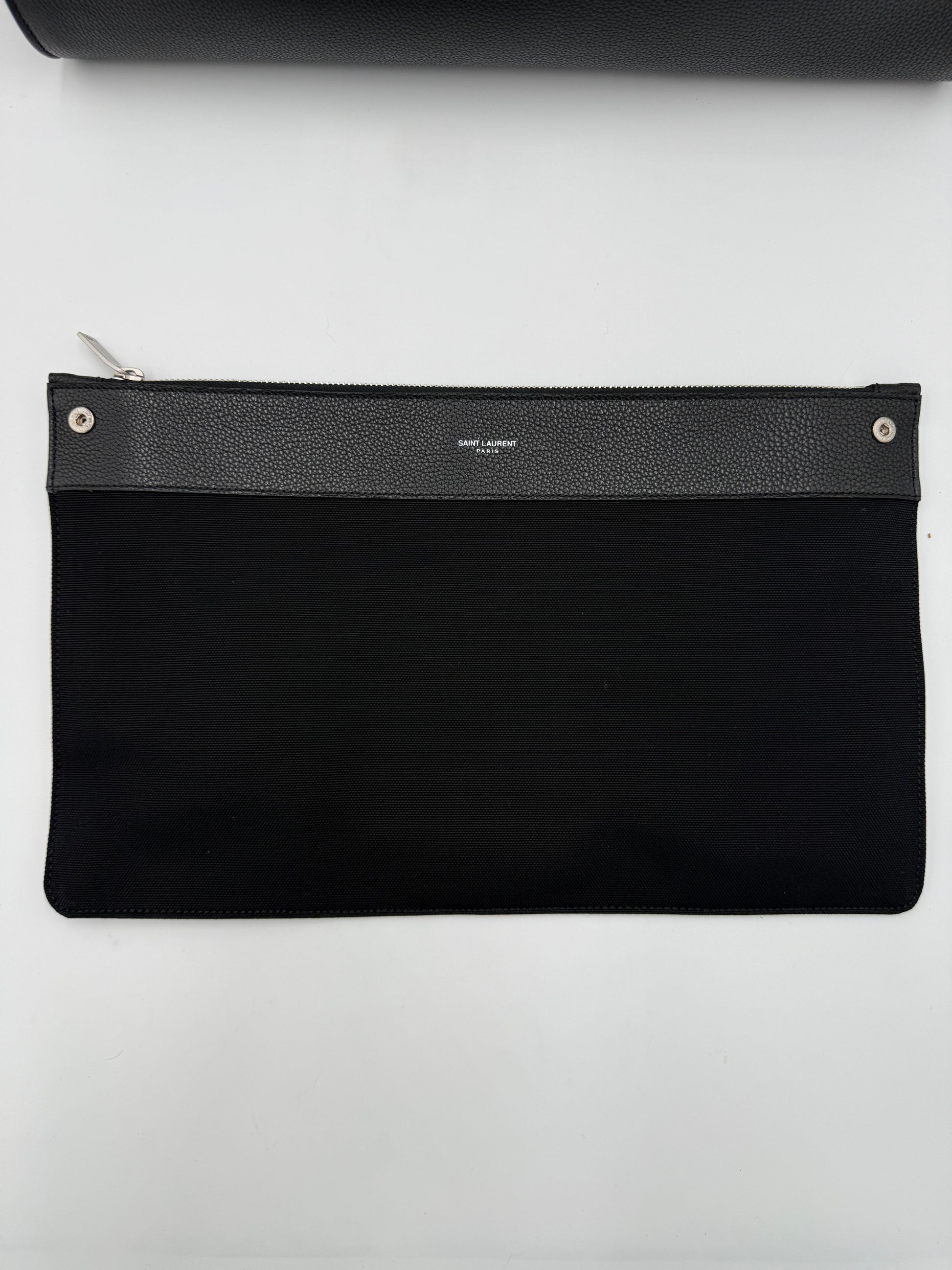 Saint Laurent Borsa Sac de Jour Large in Pelle Martellata Nera - Pally Vintage Closet