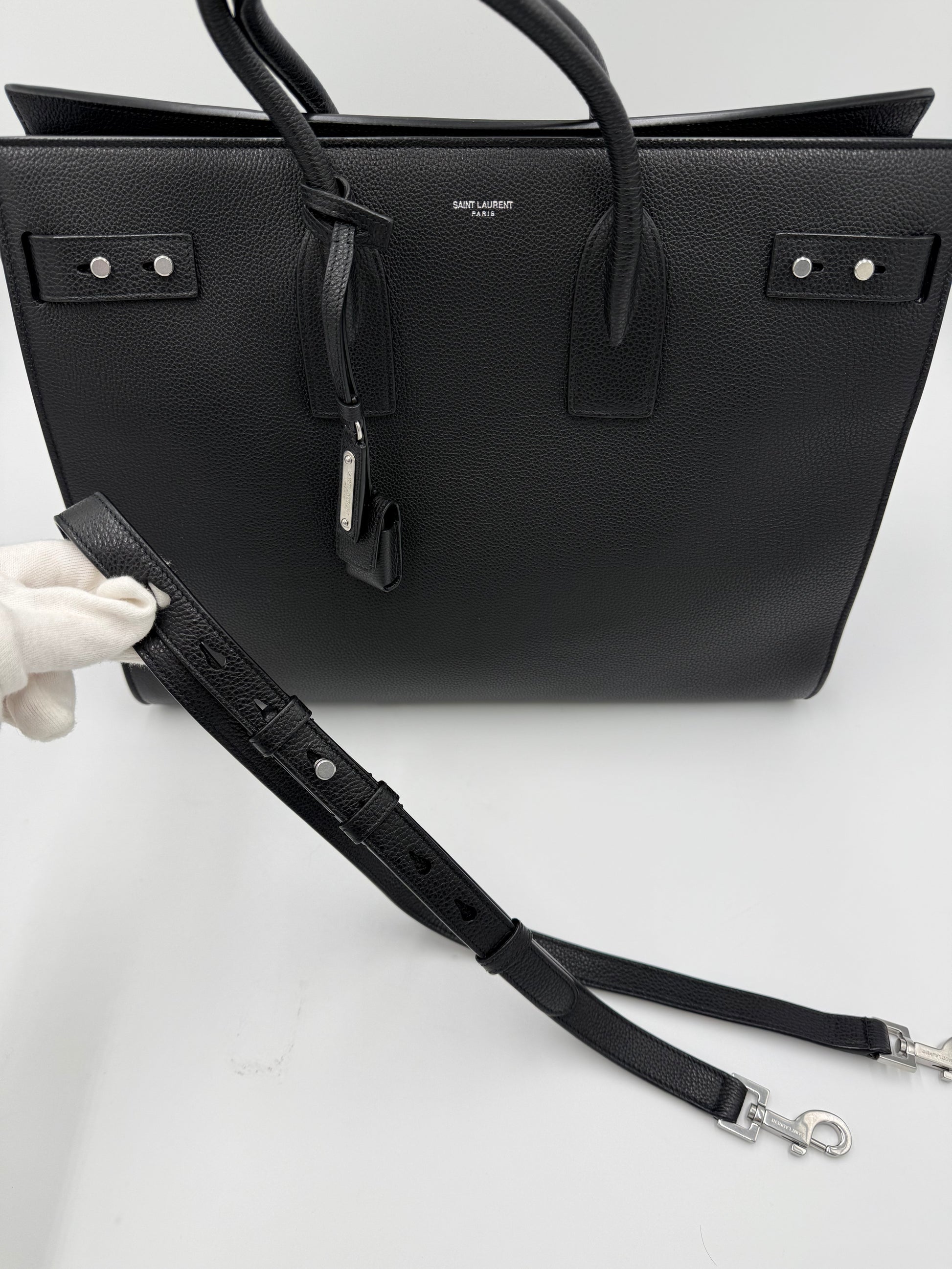 Saint Laurent Borsa Sac de Jour Large in Pelle Martellata Nera - Pally Vintage Closet