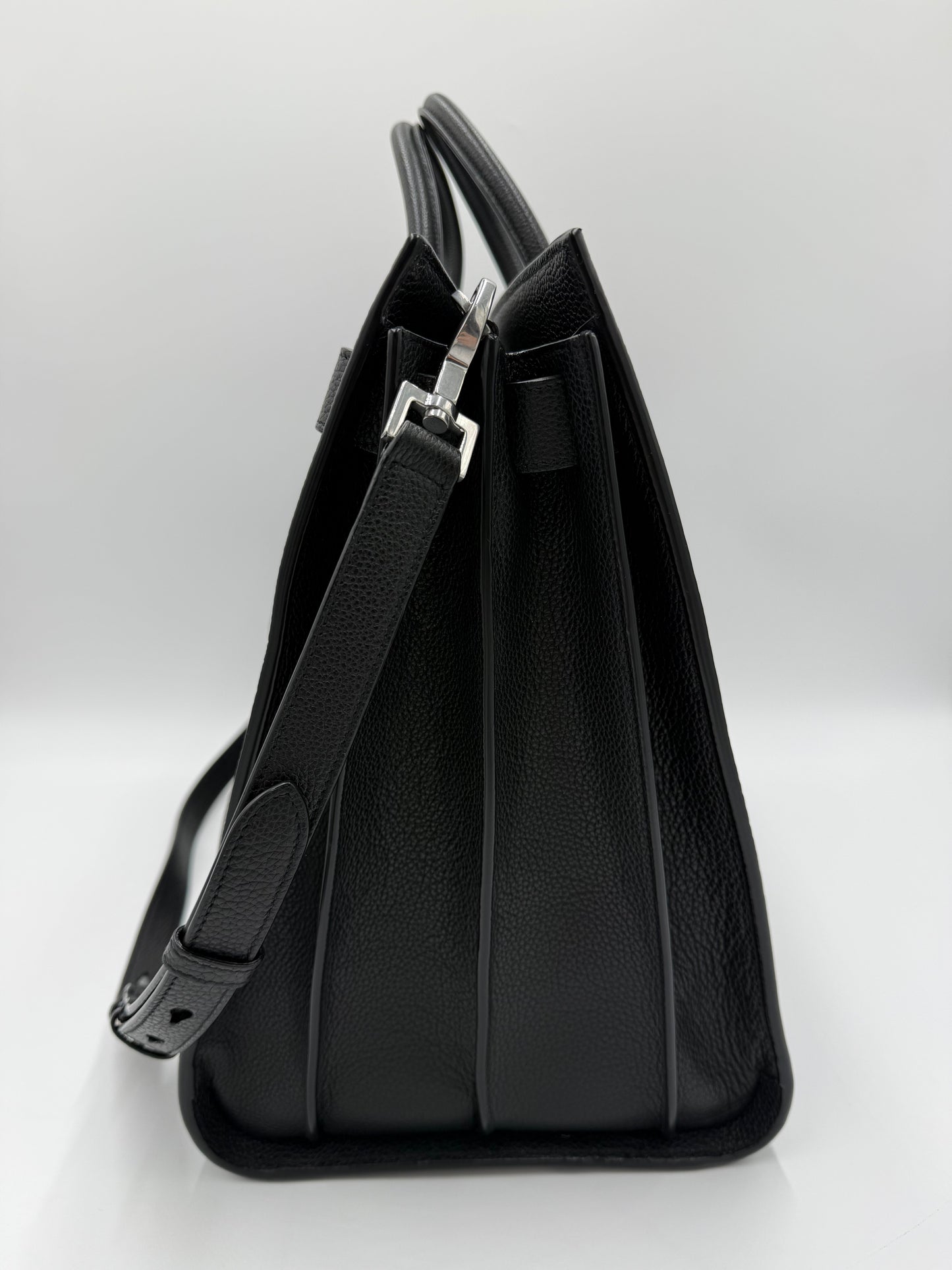 Saint Laurent Borsa Sac de Jour Large in Pelle Martellata Nera - Pally Vintage Closet