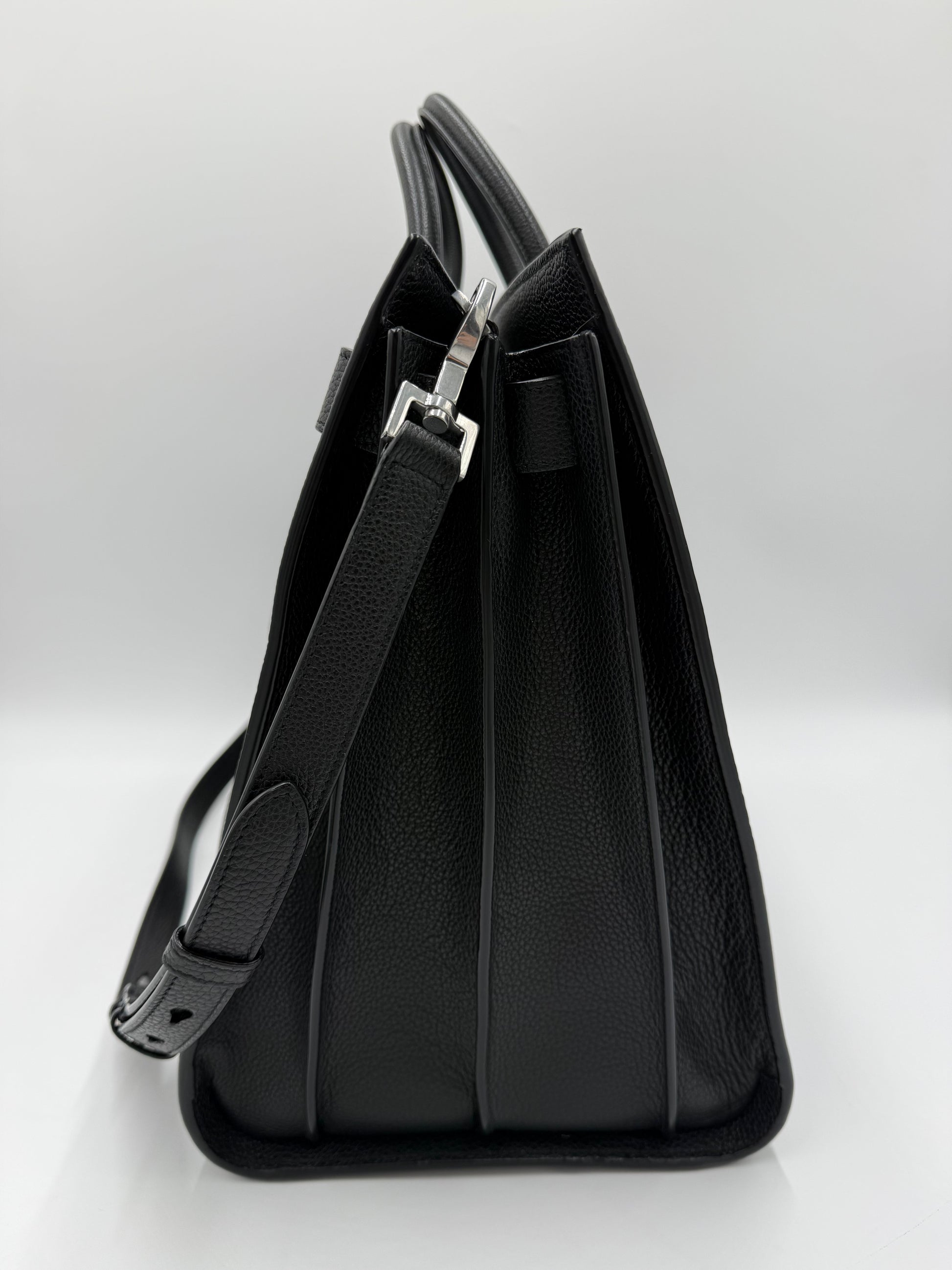 Saint Laurent Borsa Sac de Jour Large in Pelle Martellata Nera - Pally Vintage Closet