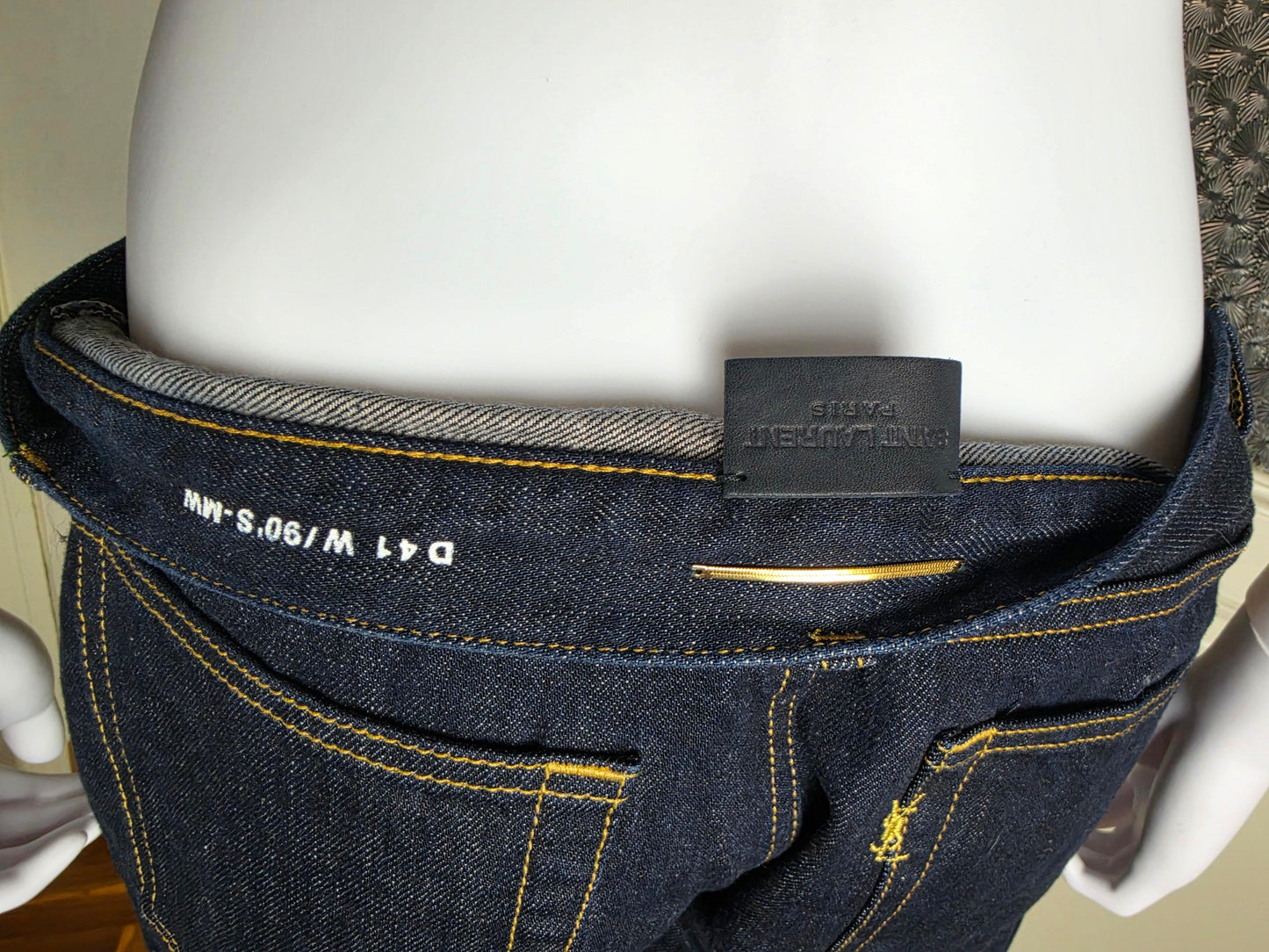 Saint Laurent Jeans Dritti "90's" in Denim Blu Scuro - Pally Vintage Closet