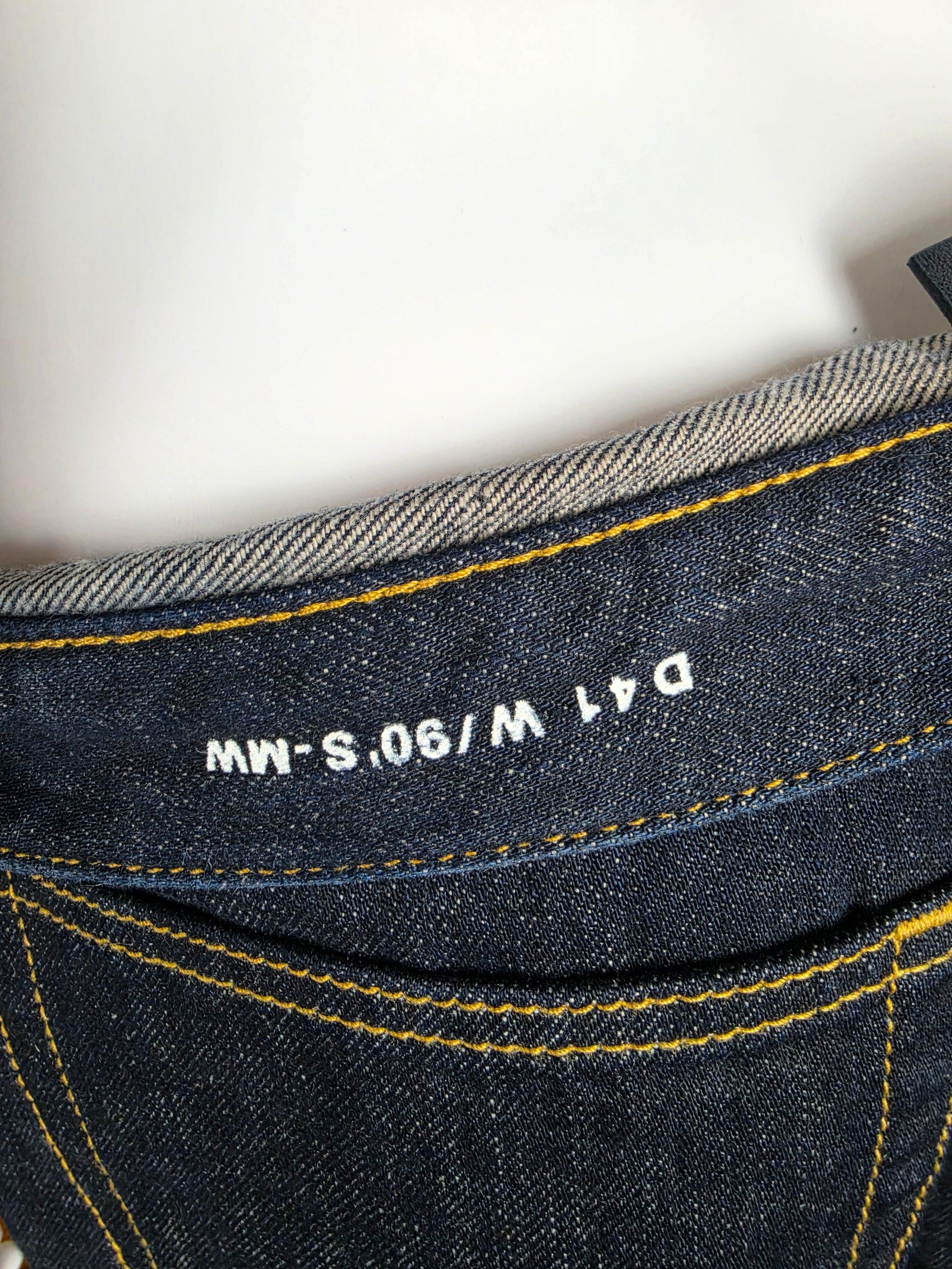 Saint Laurent Jeans Dritti "90's" in Denim Blu Scuro - Pally Vintage Closet