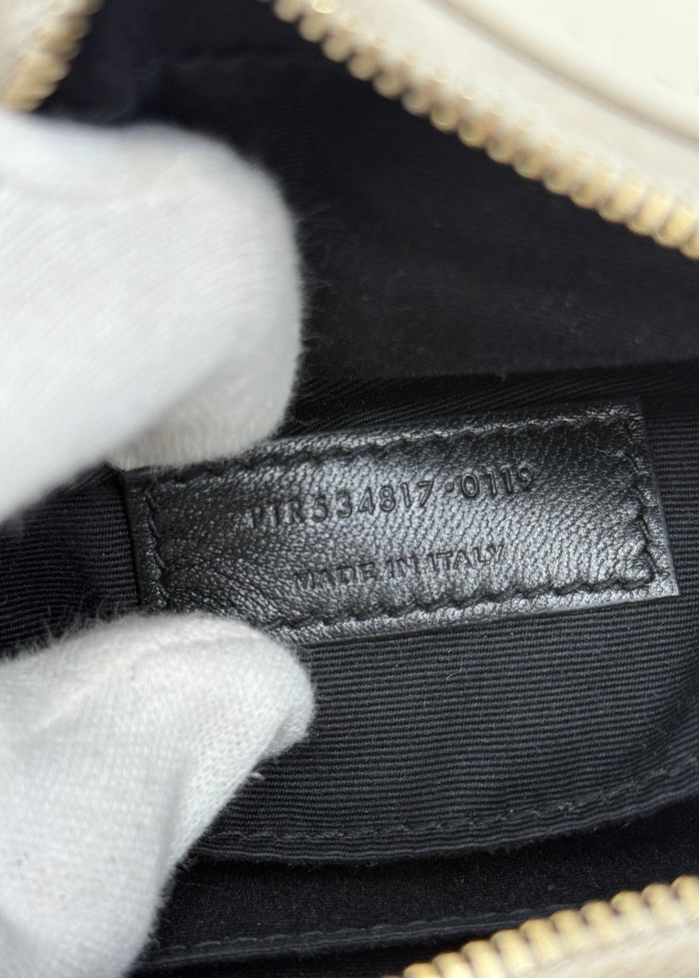 Saint Laurent Marsupio Lou Camera Crema