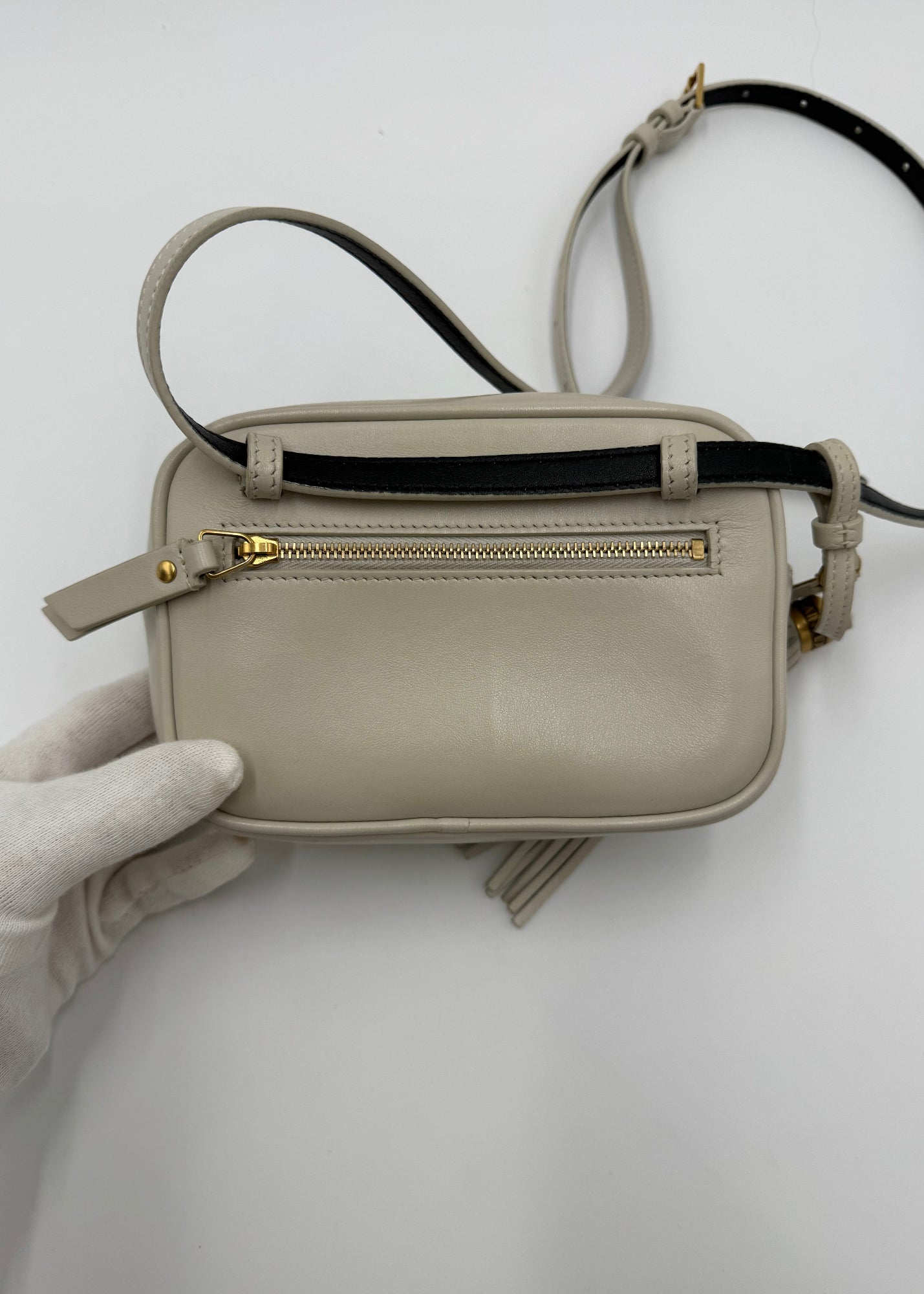 Saint Laurent Marsupio Lou Camera Crema