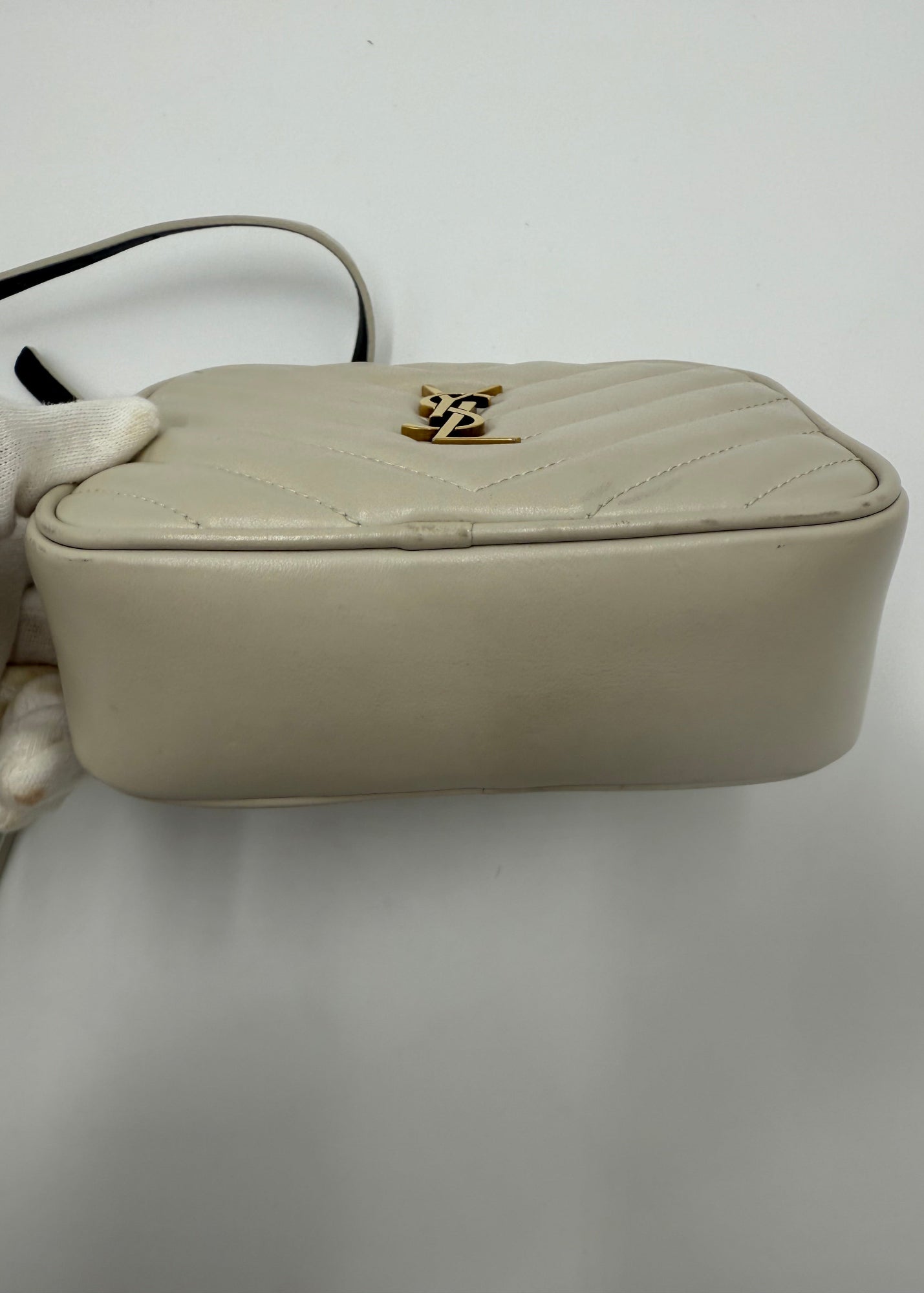 Saint Laurent Marsupio Lou Camera Crema