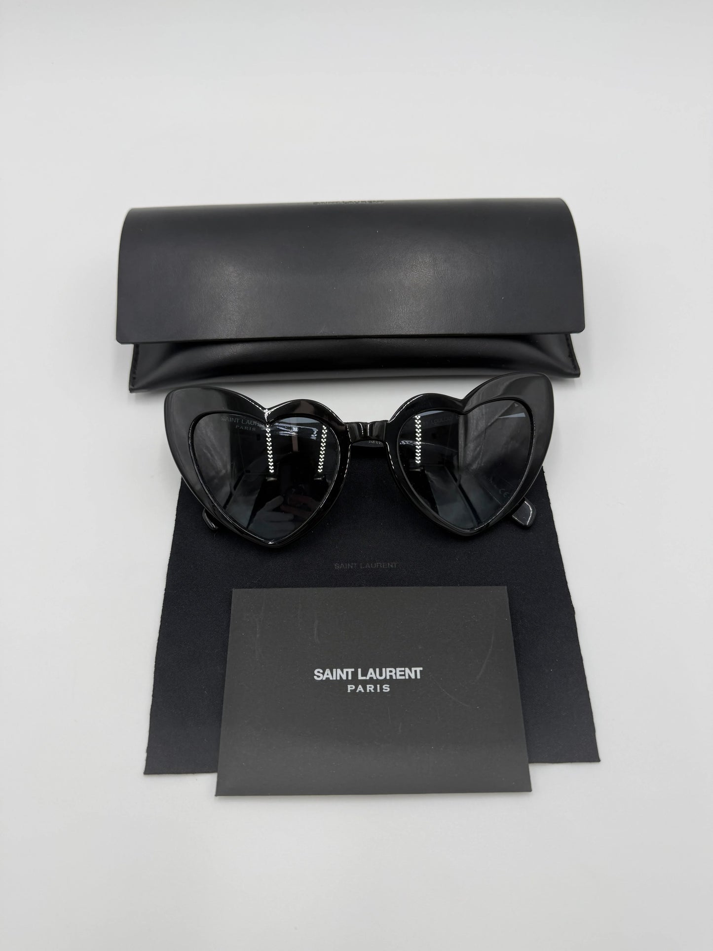 Saint-Laurent-Occhiali-da-Sole-SL-181-Loulou-a-Cuore-Nero-69306012205380 - Pally Vintage Closet