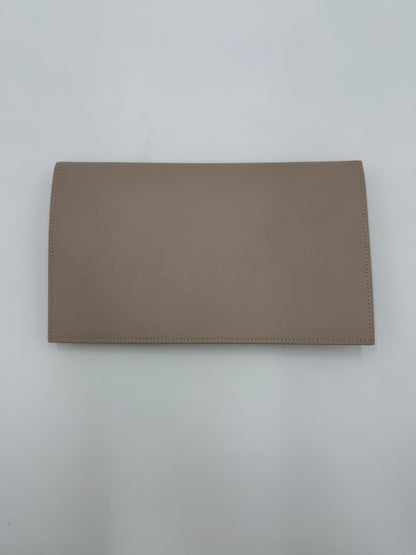 Saint Laurent Pochette Uptown Pelle Goffrata Grain de Poudre Beige - Pally Vintage Closet