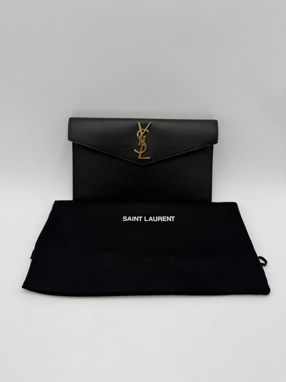 Saint-Laurent-Pochette-Uptown-Pelle-Goffrata-Grain-de-Poudre-Nera-68772122526020 - Pally Vintage Closet